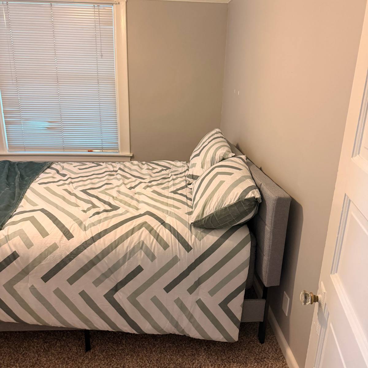 Apartment for rent at 2612 Q St, Sacramento, CA 95816