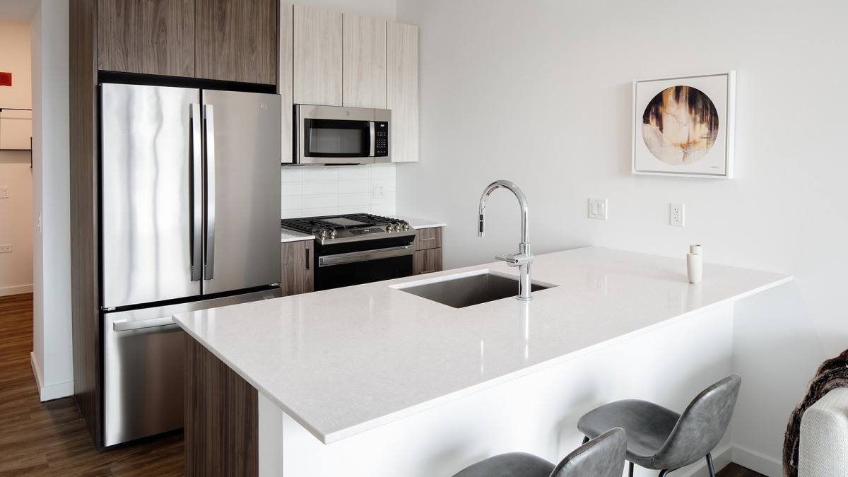 Apartment for rent at 166 N Aberdeen St, Chicago, IL 60607