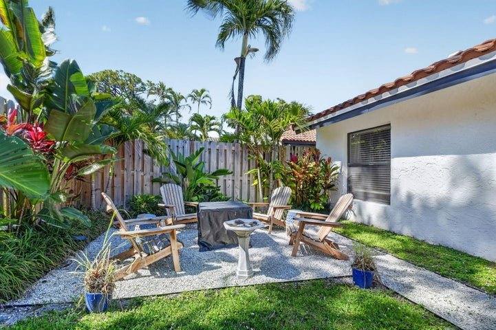 House for rent at 1630 NW 22nd Ave, Delray Beach, FL 33445