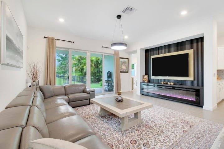 House for rent at 8914 Kingsmoor Way, Lake Worth, FL 33467