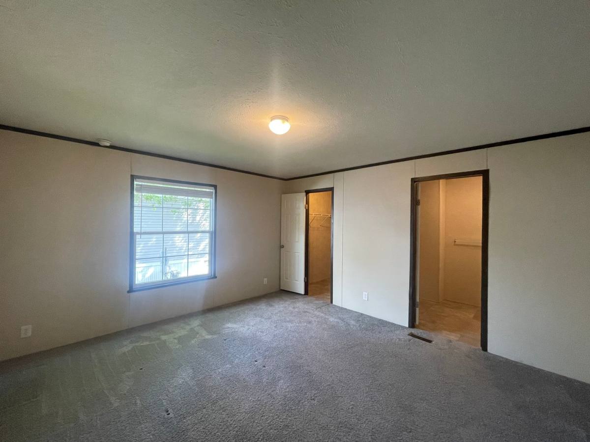 House for rent at 87 W Manor, Oxford, MI 48371