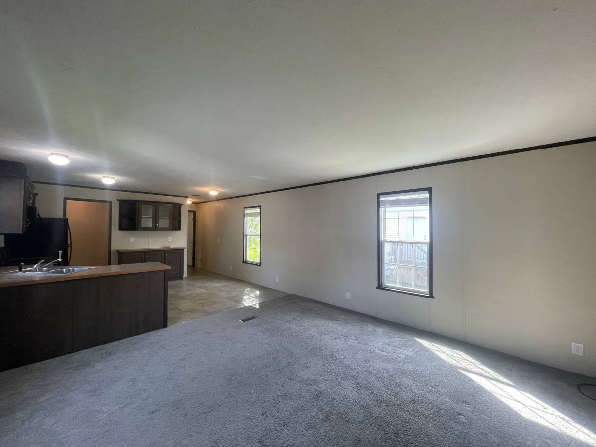 House for rent at 87 W Manor, Oxford, MI 48371