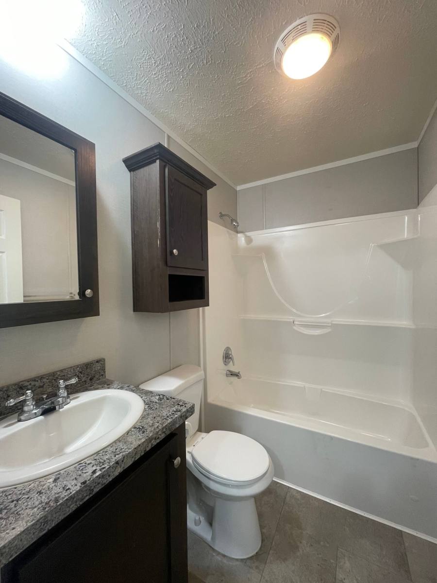 House for rent at 98 E Manor, Oxford, MI 48371