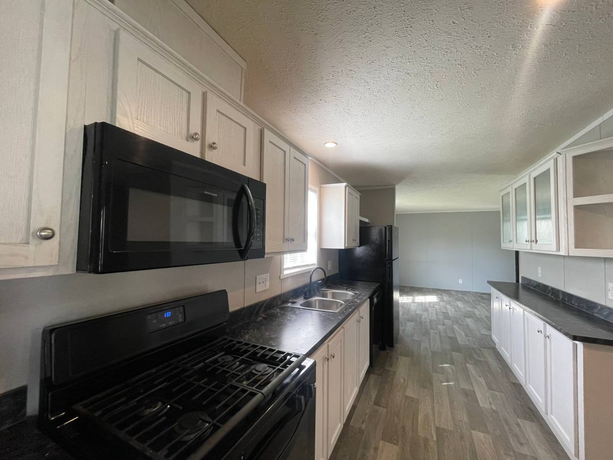 House for rent at 178 Laurel Leah, Oxford, MI 48371