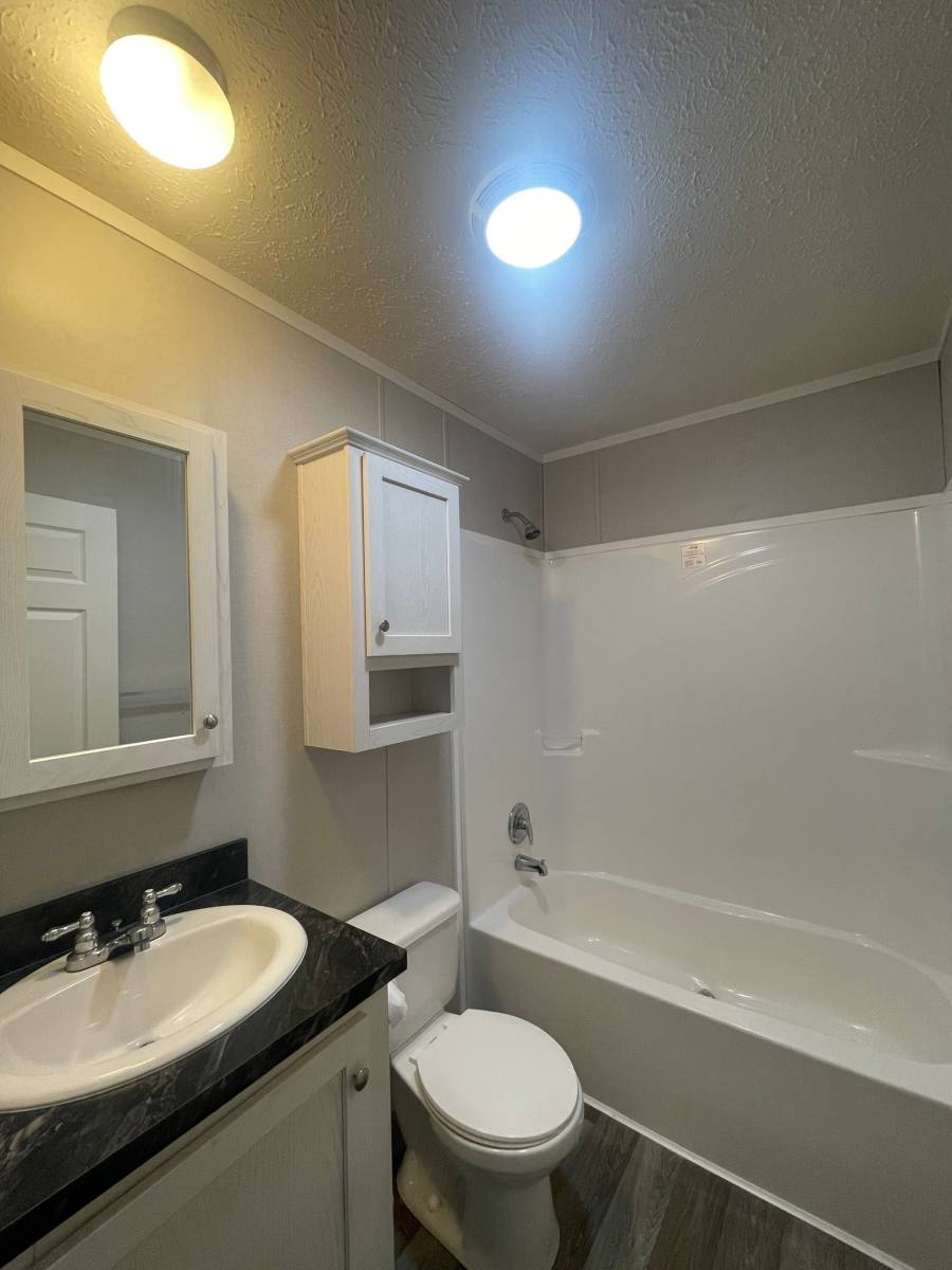 House for rent at 428 Laurel Leah, Oxford, MI 48371