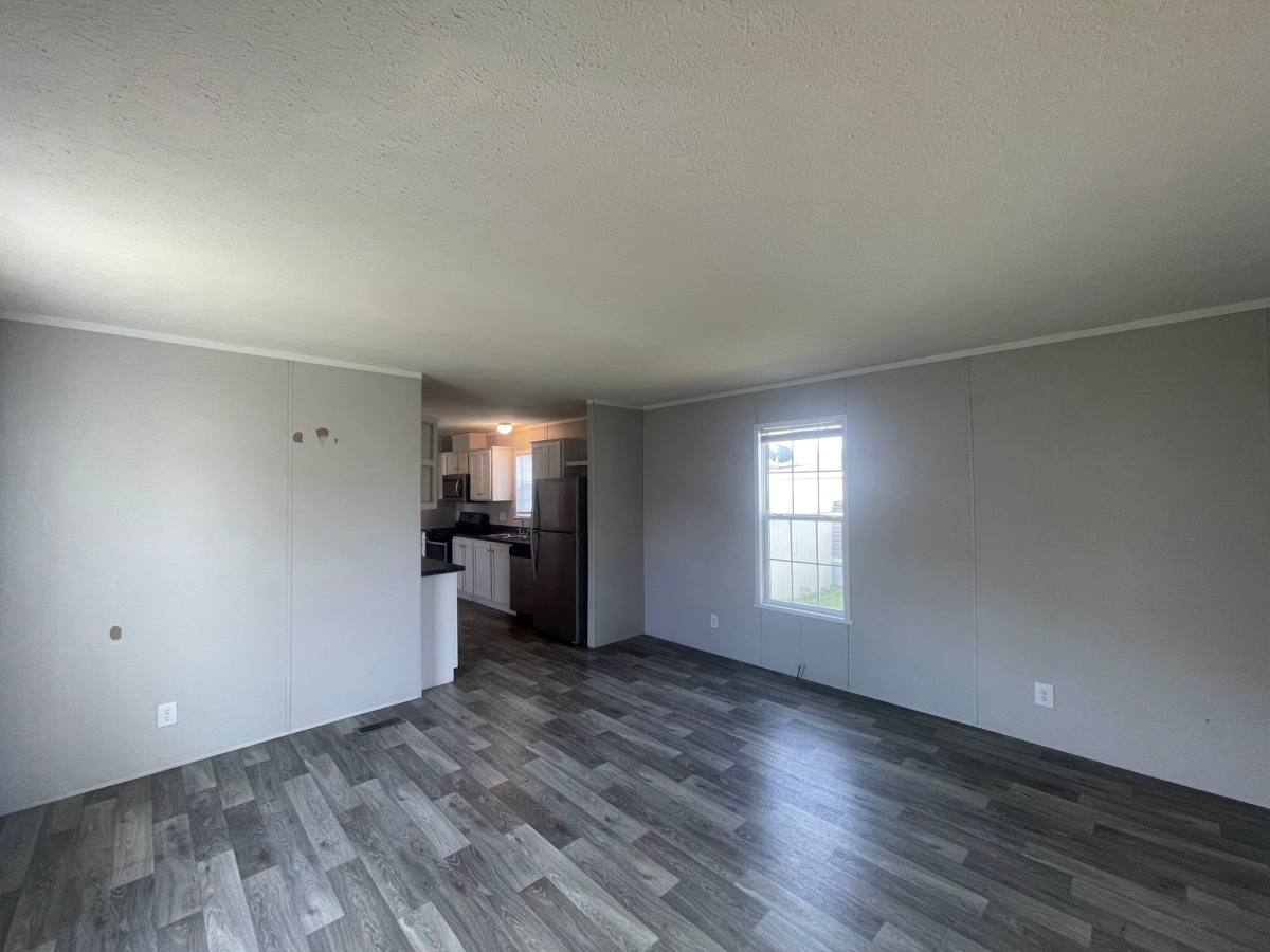 House for rent at 428 Laurel Leah, Oxford, MI 48371