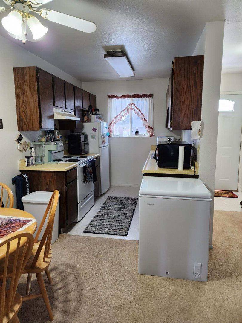 Apartment for rent at 1101 Cottonwood Dr, Cheyenne, WY 82001