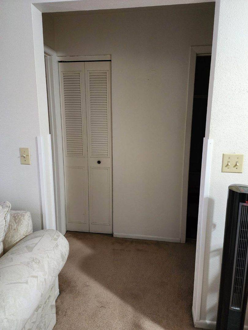 Apartment for rent at 1101 Cottonwood Dr, Cheyenne, WY 82001