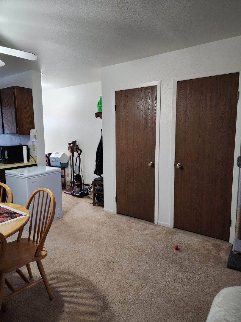 Apartment for rent at 1101 Cottonwood Dr, Cheyenne, WY 82001