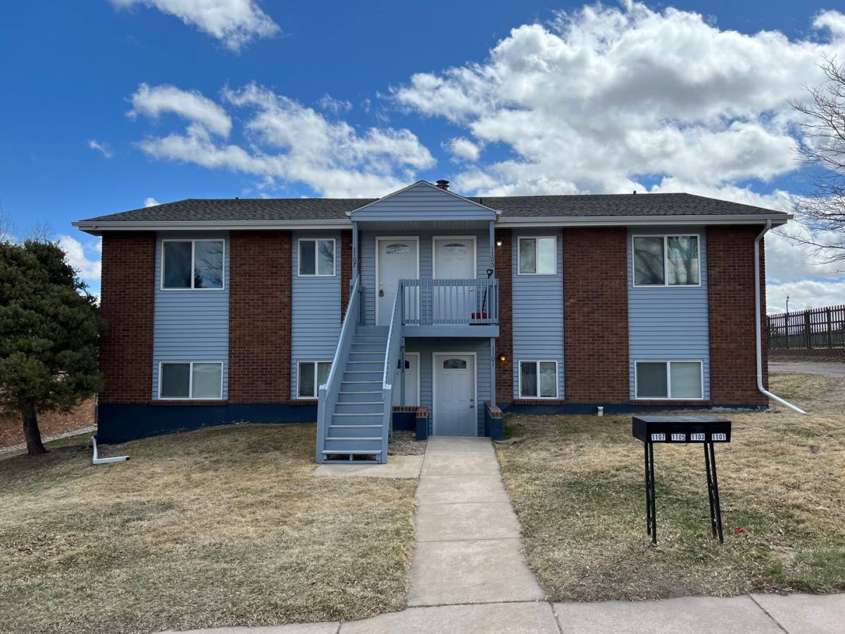 Apartment for rent at 1101 Cottonwood Dr, Cheyenne, WY 82001