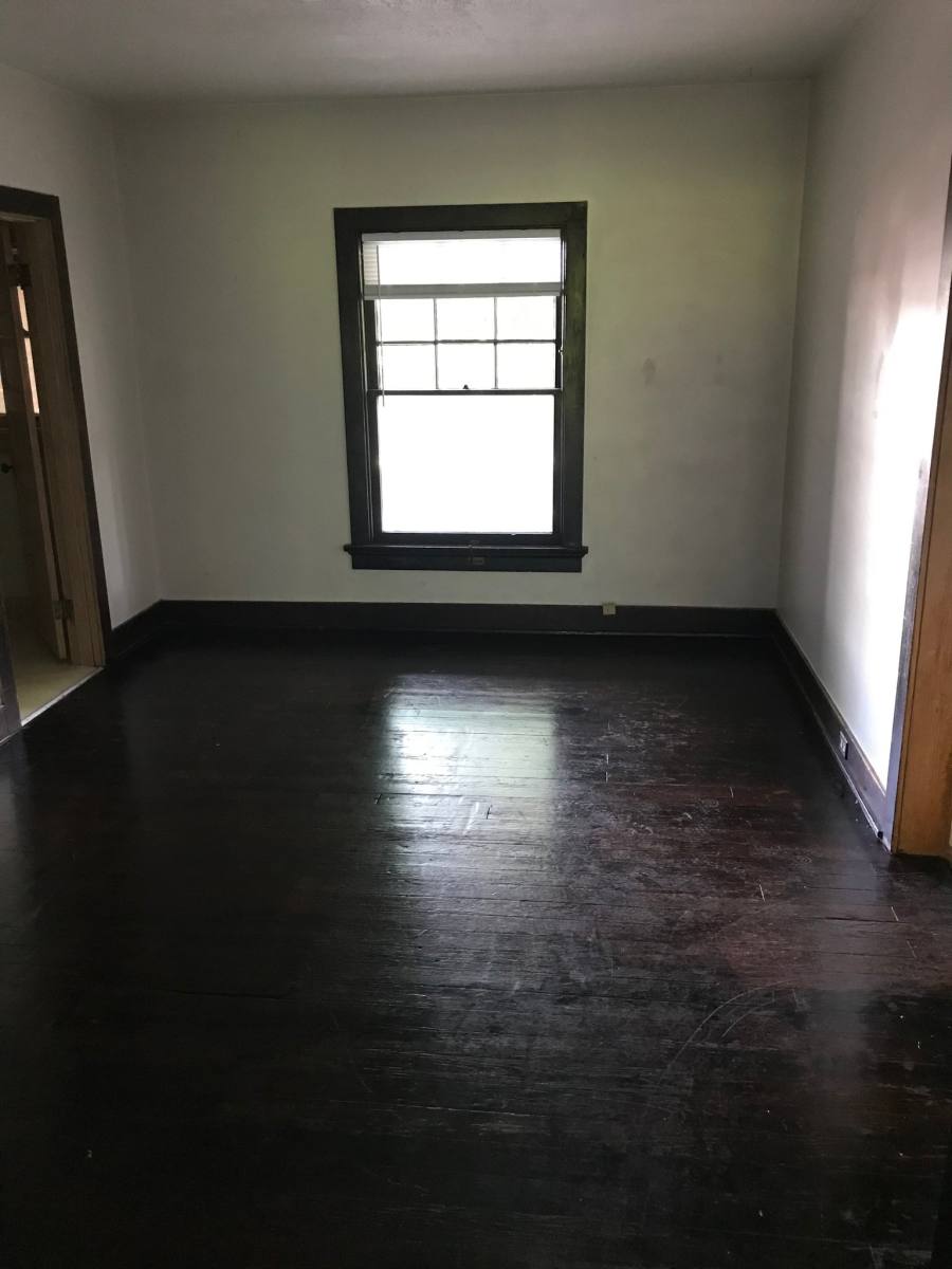 Apartment for rent at 118 Clay St #6, Dayton, OH 45402