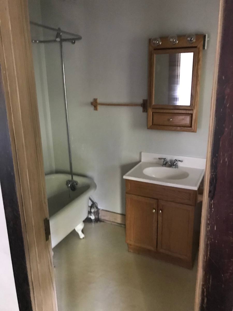 Apartment for rent at 118 Clay St #6, Dayton, OH 45402