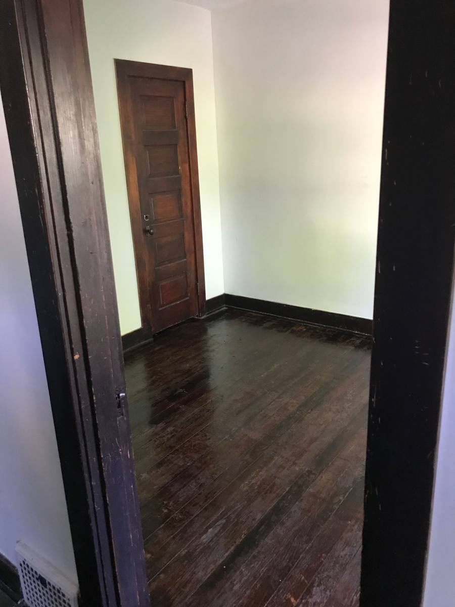 Apartment for rent at 118 Clay St #6, Dayton, OH 45402