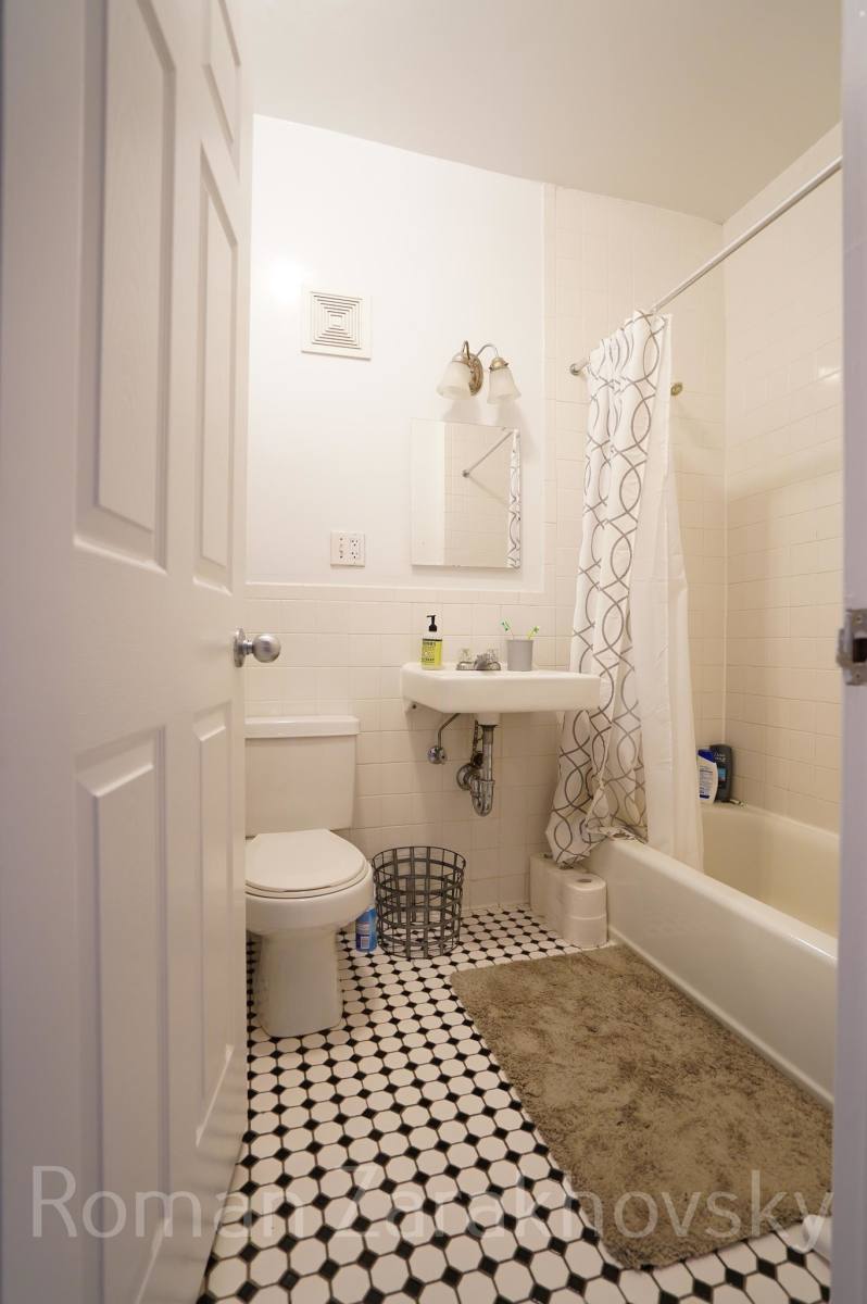 Apartment for rent at 3 Sutherland Rd #2, Brighton, MA 02135