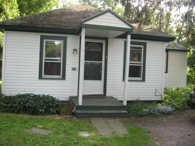 House for rent at 56 1 2 Salina St, Baldwinsville, NY 13027