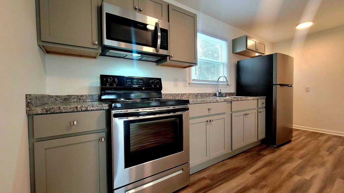 Townhouse for rent at 1516 W Clara St #8, Petersburg, VA 23803
