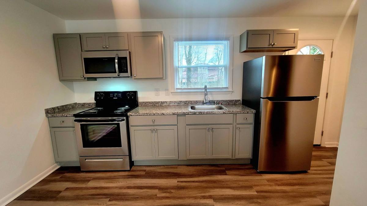 Townhouse for rent at 1516 W Clara St #8, Petersburg, VA 23803