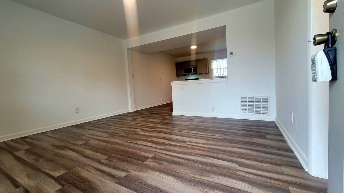 Townhouse for rent at 1516 W Clara St #8, Petersburg, VA 23803