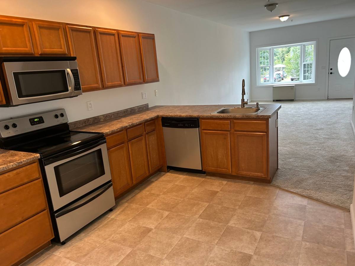 Townhouse for rent at 110 Trinity Circle #A, Rochester, NH 03839