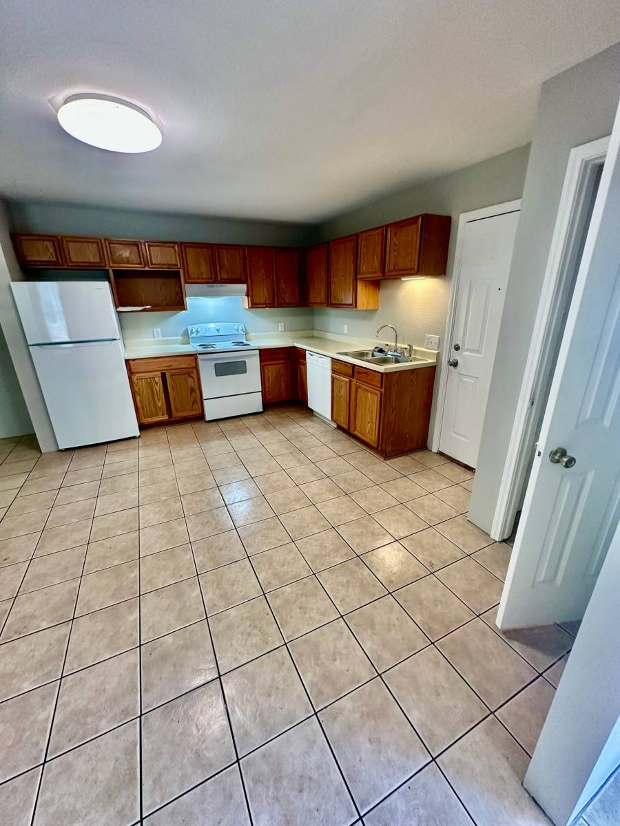 Townhouse for rent at 7323 Golf Vista Blvd, San Antonio, TX 78244