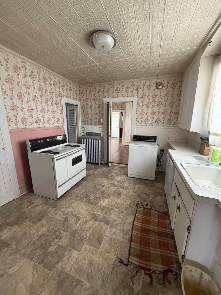 617 Alder St, Scranton, PA 18505 - House for Rent - Image 9