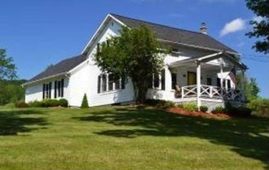 House for rent at 2432 Glenwood Rd, Vestal, NY 13850