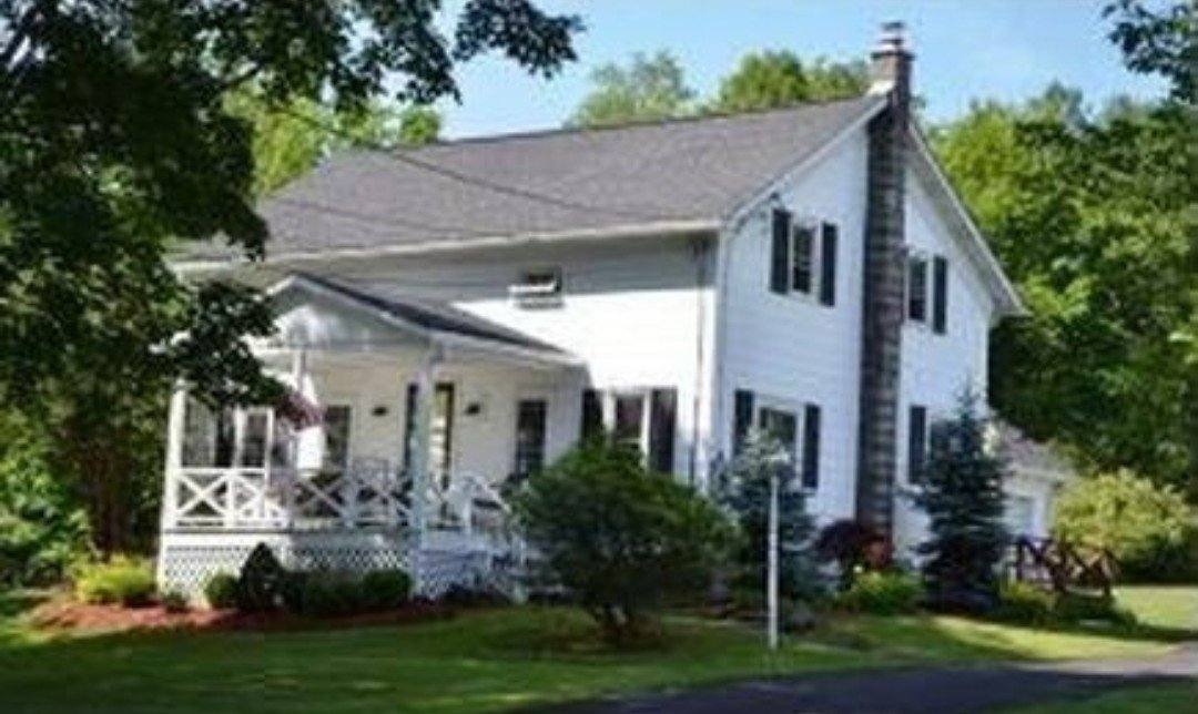 House for rent at 2432 Glenwood Rd, Vestal, NY 13850