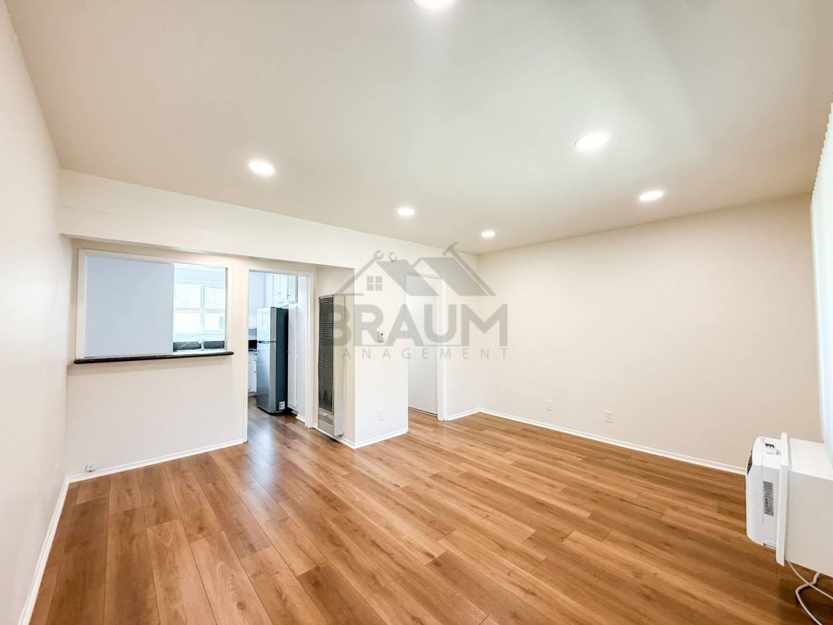 Apartment for rent at 18350 Napa St #27, Northridge, CA 91325