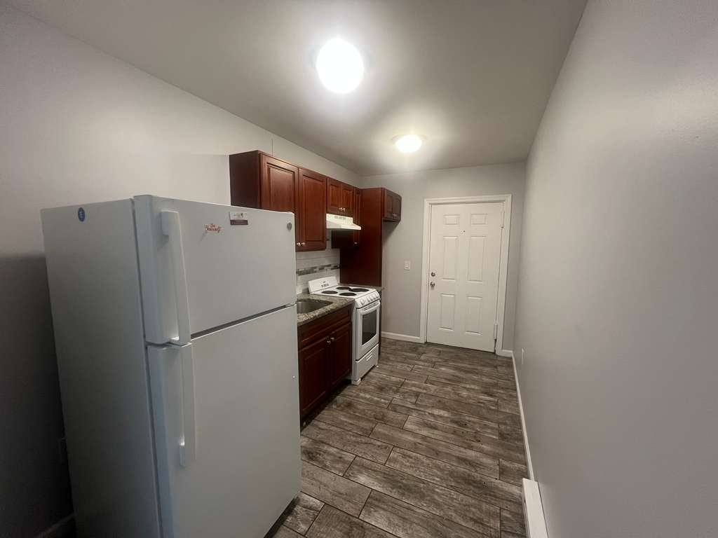 Apartment for rent at 6 Pomona Ave #DD, Newark, NJ 07112