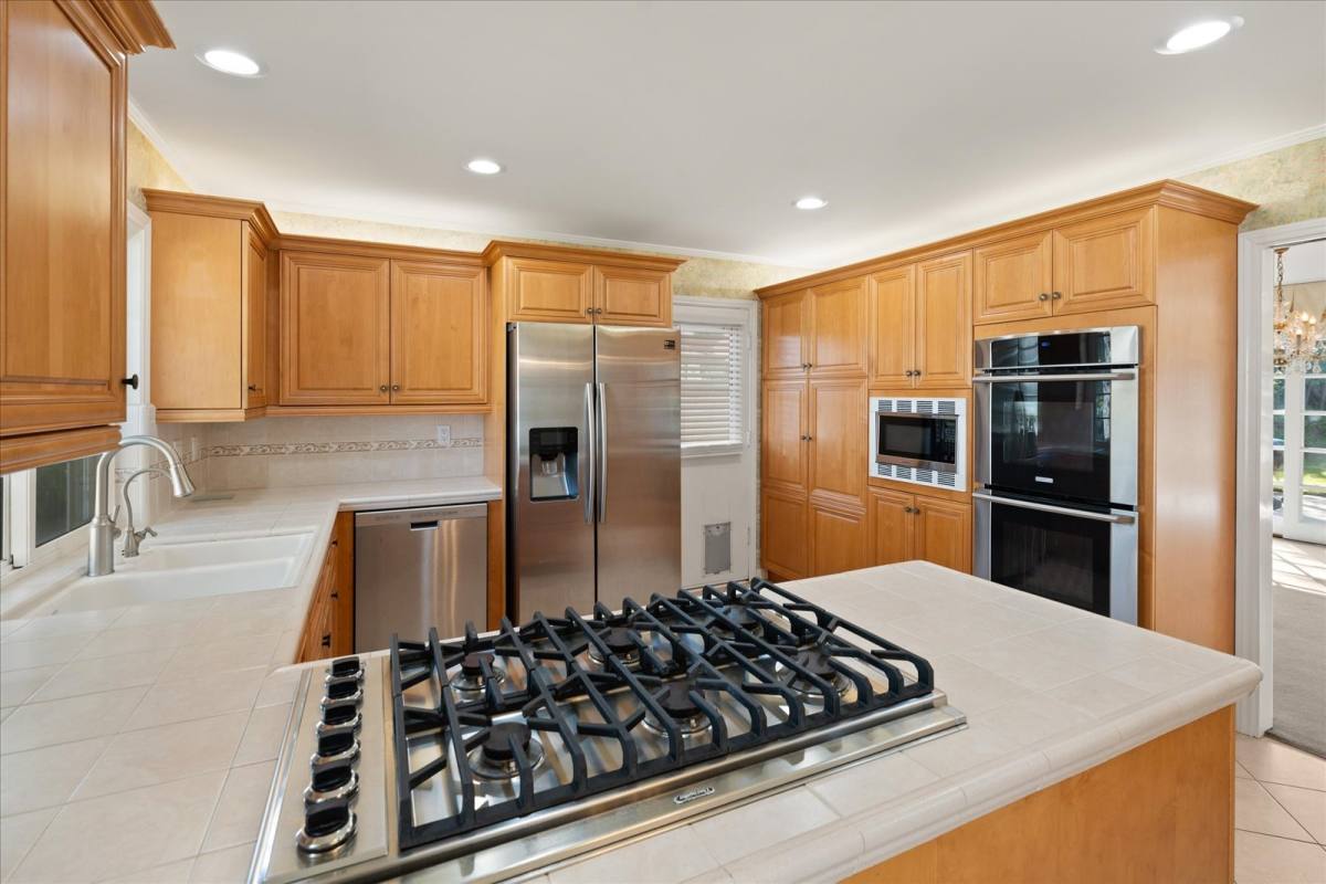 House for rent at 19100 Castlebay Lane, Porter Ranch, CA 91326