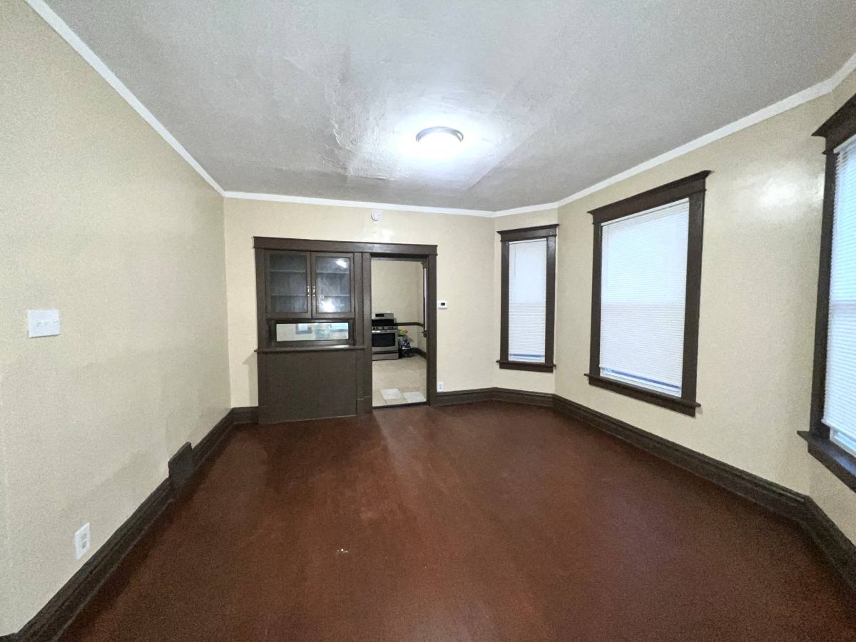 House for rent at 12015 S Stewart Ave, Chicago, IL 60628