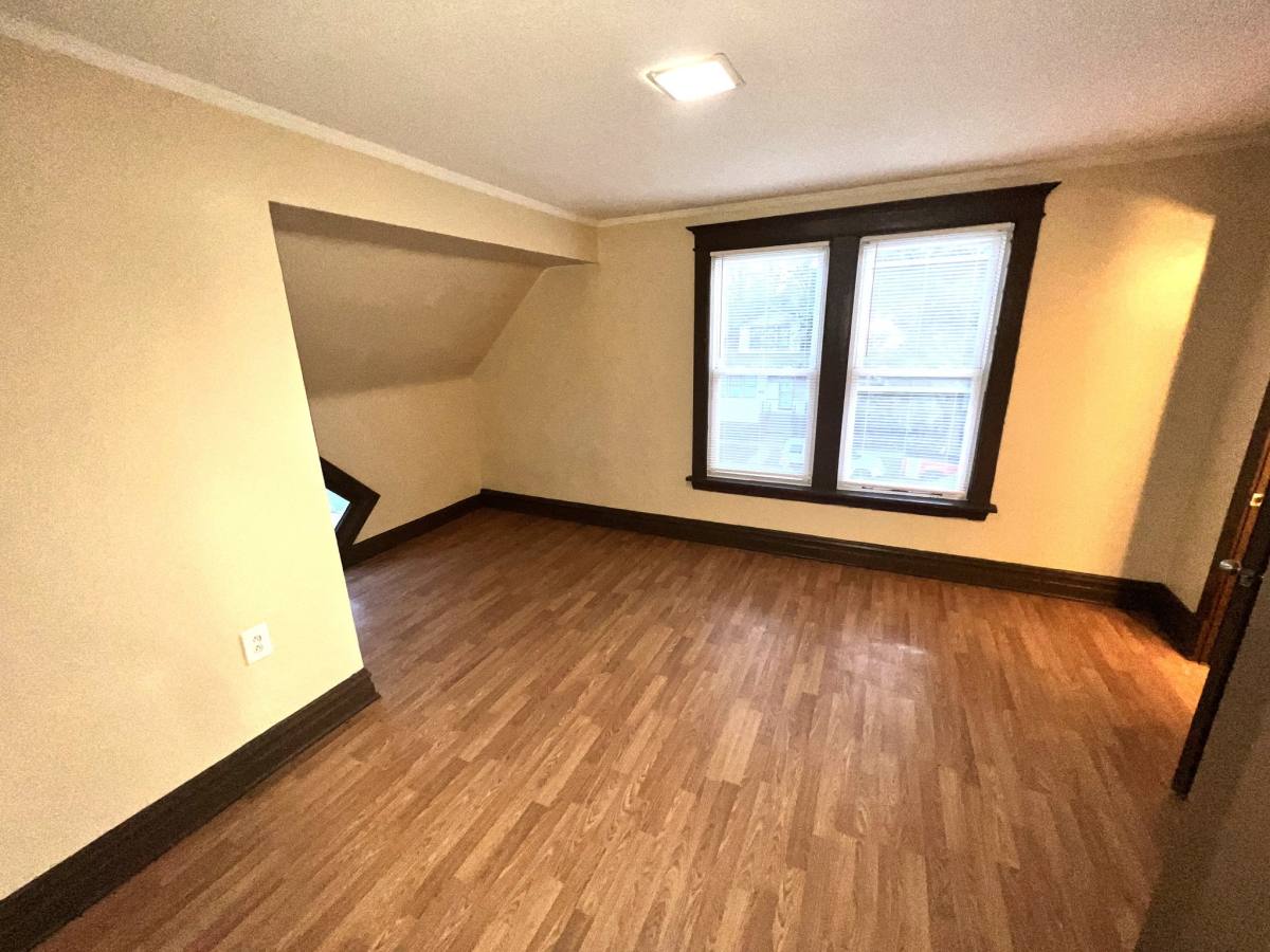 House for rent at 12015 S Stewart Ave, Chicago, IL 60628
