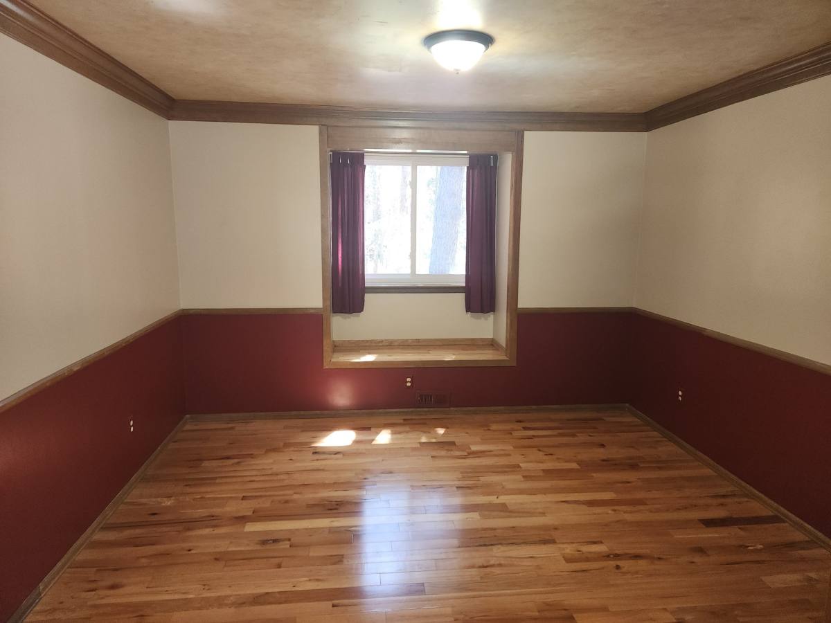 House for rent at 19295 Rim of The World Dr, Monument, CO 80132