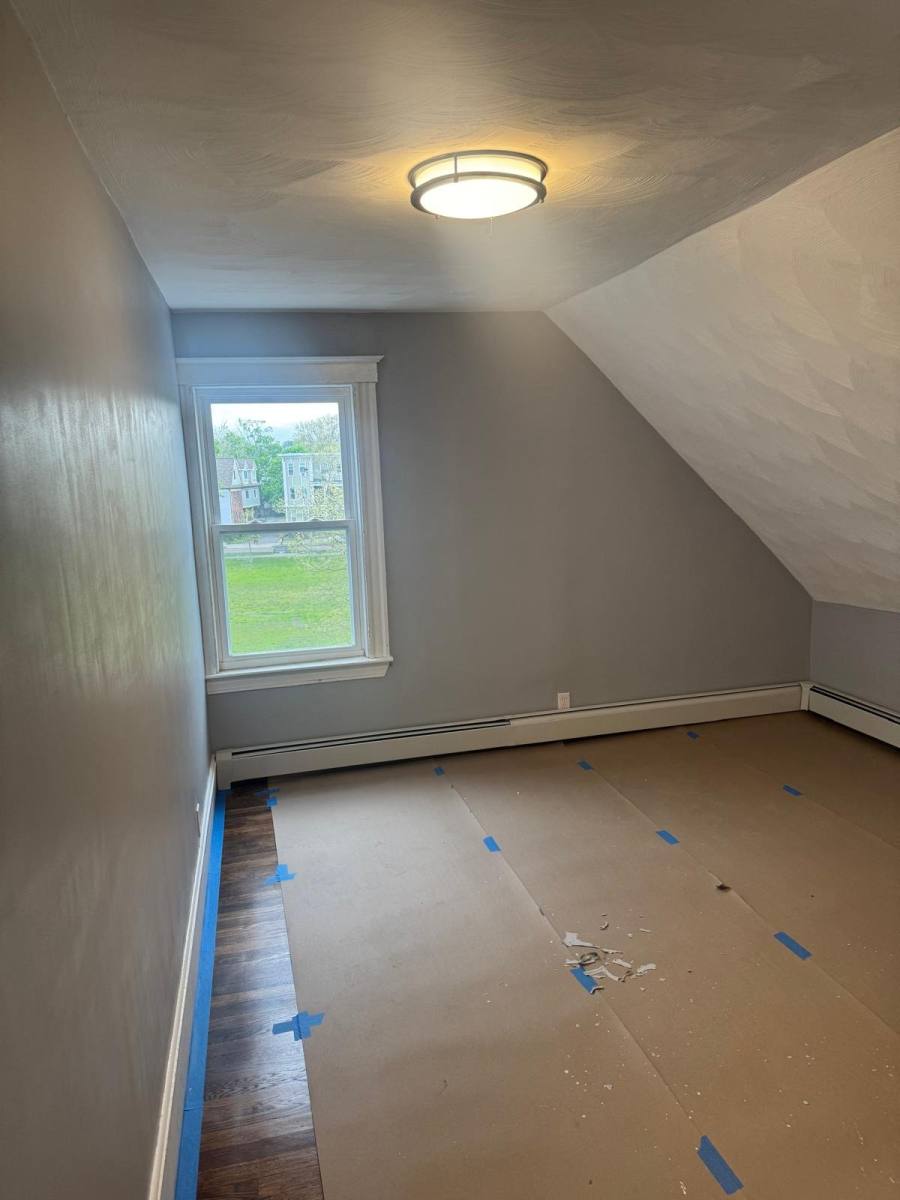 Apartment for rent at 140 S Common St #3, Lynn, MA 01902
