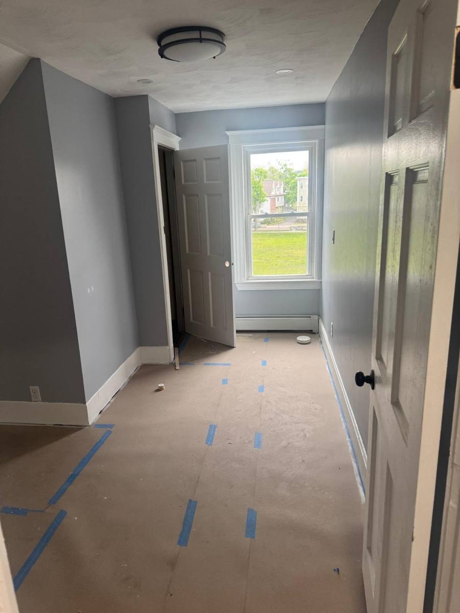 Apartment for rent at 140 S Common St #3, Lynn, MA 01902