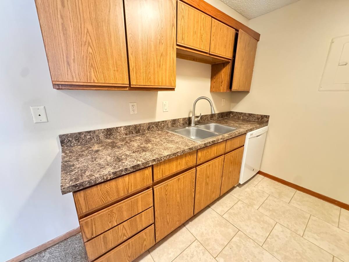 Apartment for rent at 5010 Emerald Dr #22, Lincoln, NE 68516