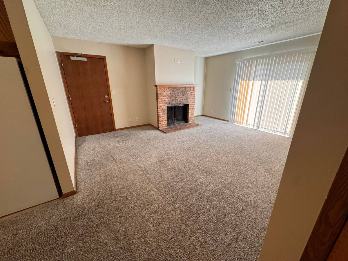 Apartment for rent at 5010 Emerald Dr #22, Lincoln, NE 68516