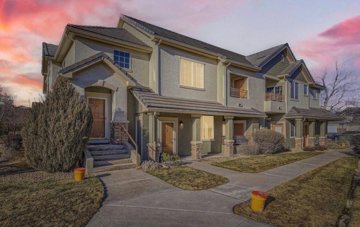 Condo for rent at 22520 E Ontario Dr #101, Aurora, CO 80016