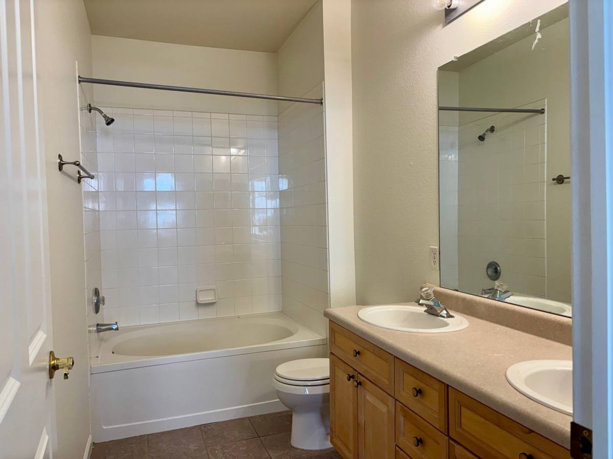 Condo for rent at 3995 S Dillon Way #206, Aurora, CO 80014
