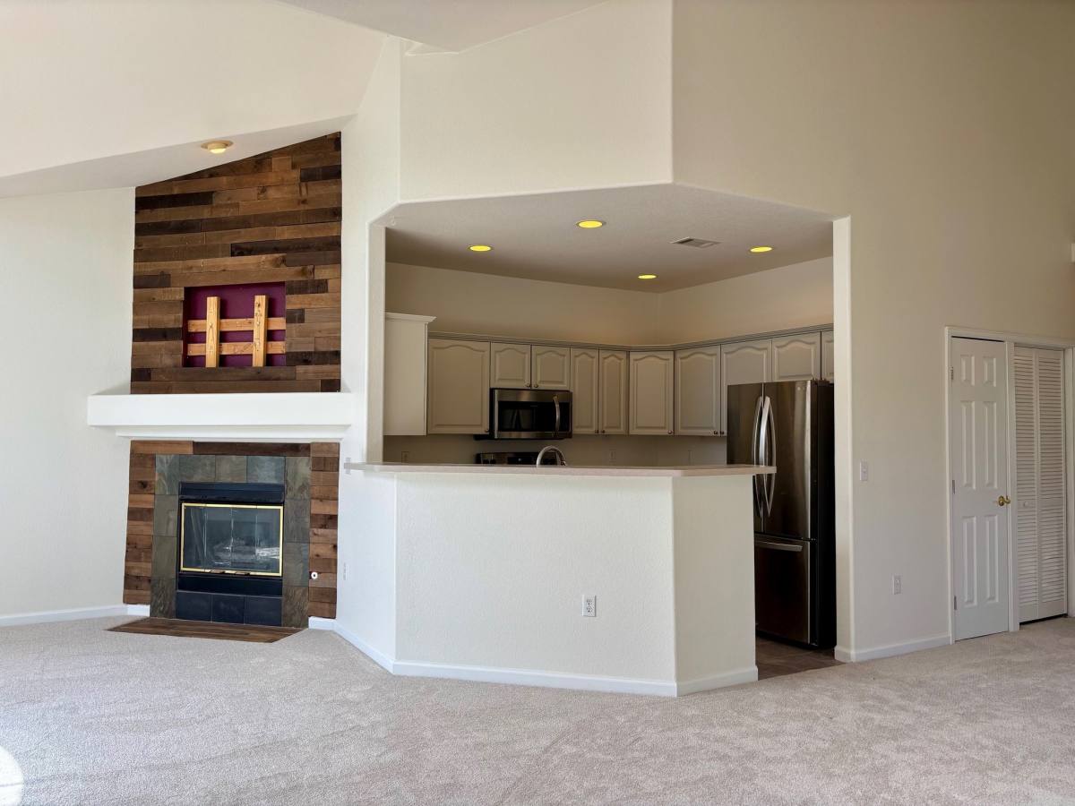 Condo for rent at 3995 S Dillon Way #206, Aurora, CO 80014