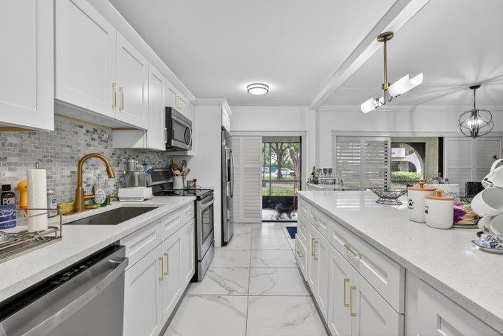 Condo for rent at 6328 W Longboat Lane #101, Boca Raton, FL 33433