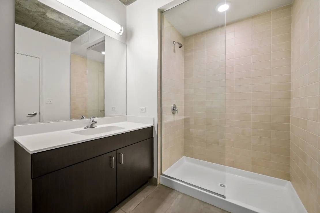 Apartment for rent at 3218 N Clark St, Chicago, IL 60657