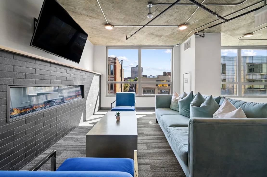 Apartment for rent at 3218 N Clark St, Chicago, IL 60657