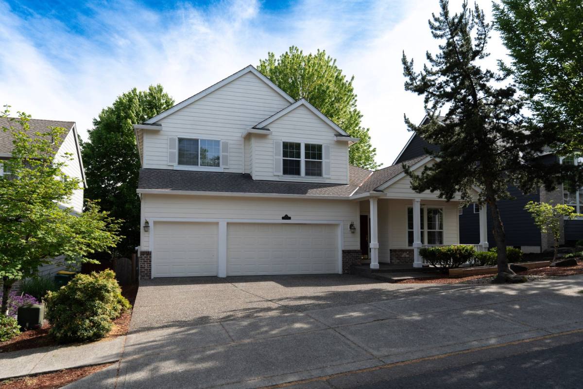 House for rent at 16130 SW Loon Dr, Beaverton, OR 97008