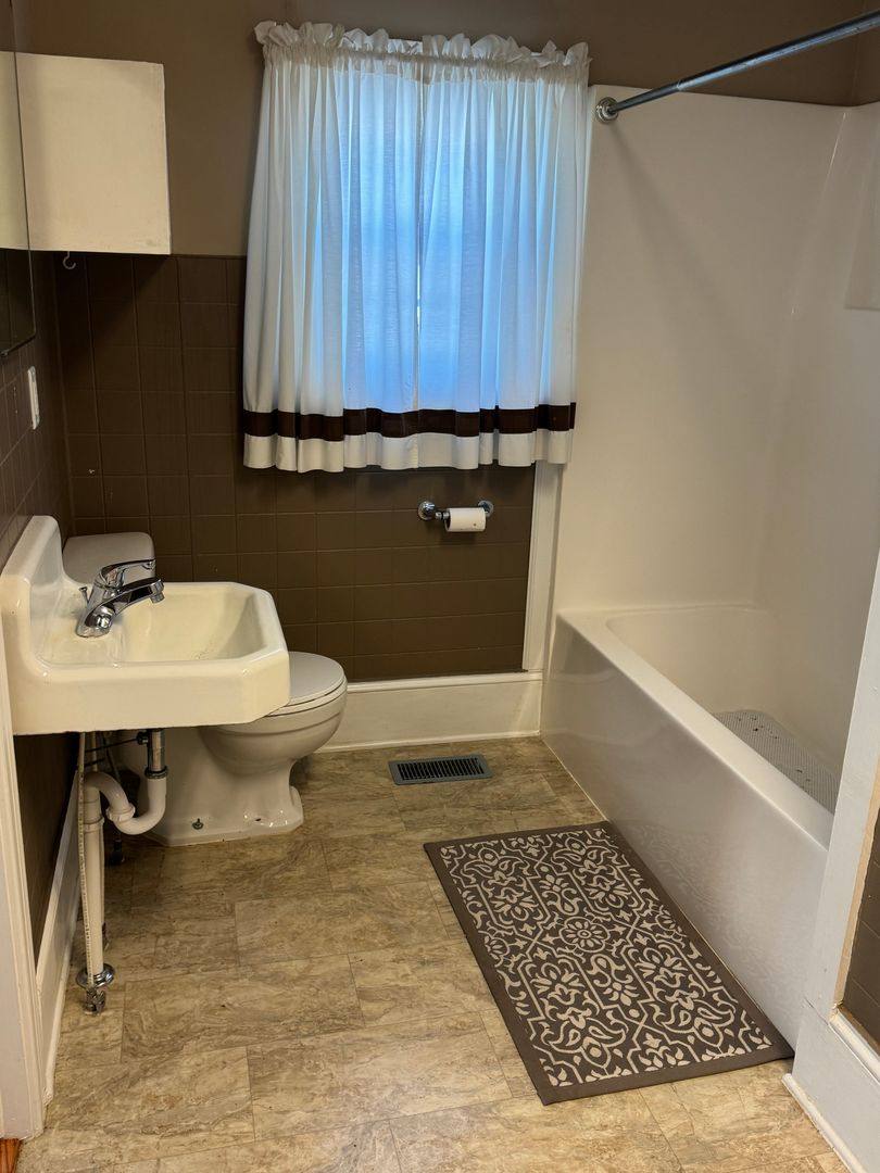 House for rent at 4926 Brothers Rd, La Grange, NC 28551
