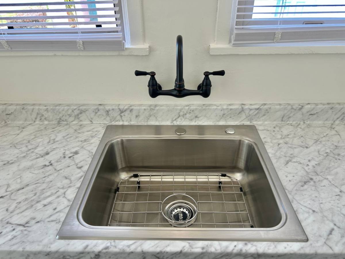 Apartment for rent at 304-308 N Miller 401-407 E Mill, Santa Maria, CA 93454