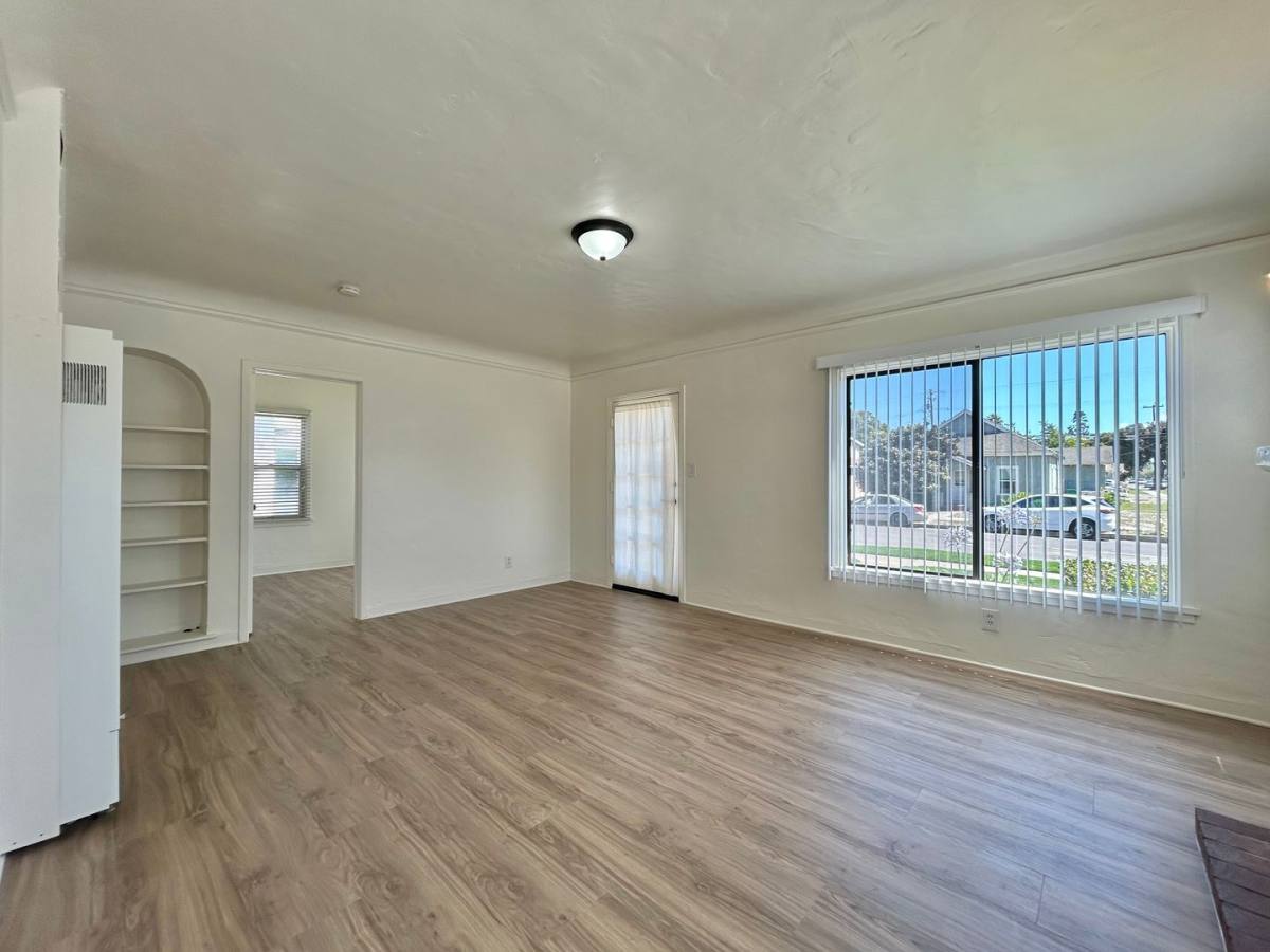 Apartment for rent at 304-308 N Miller 401-407 E Mill, Santa Maria, CA 93454