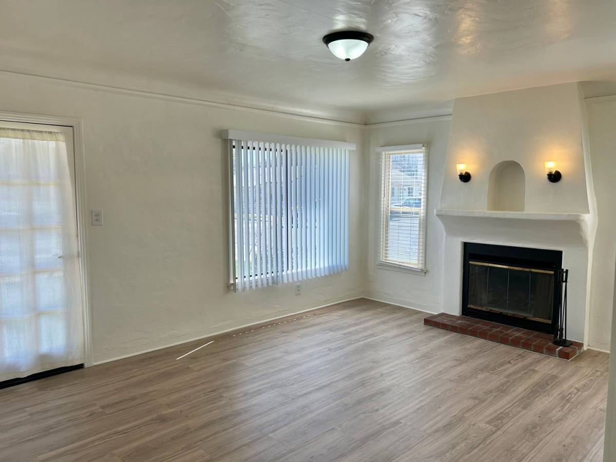 Apartment for rent at 304-308 N Miller 401-407 E Mill, Santa Maria, CA 93454