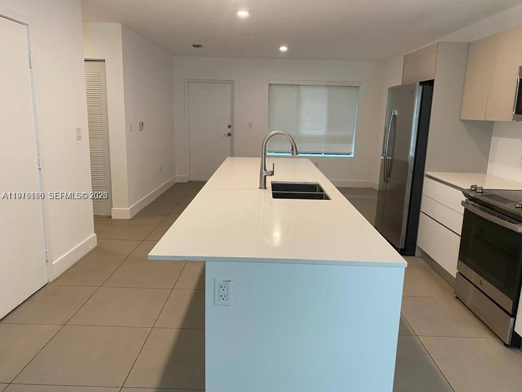 Condo for rent at 2561 NE 193rd St #1107, Miami, FL 33180