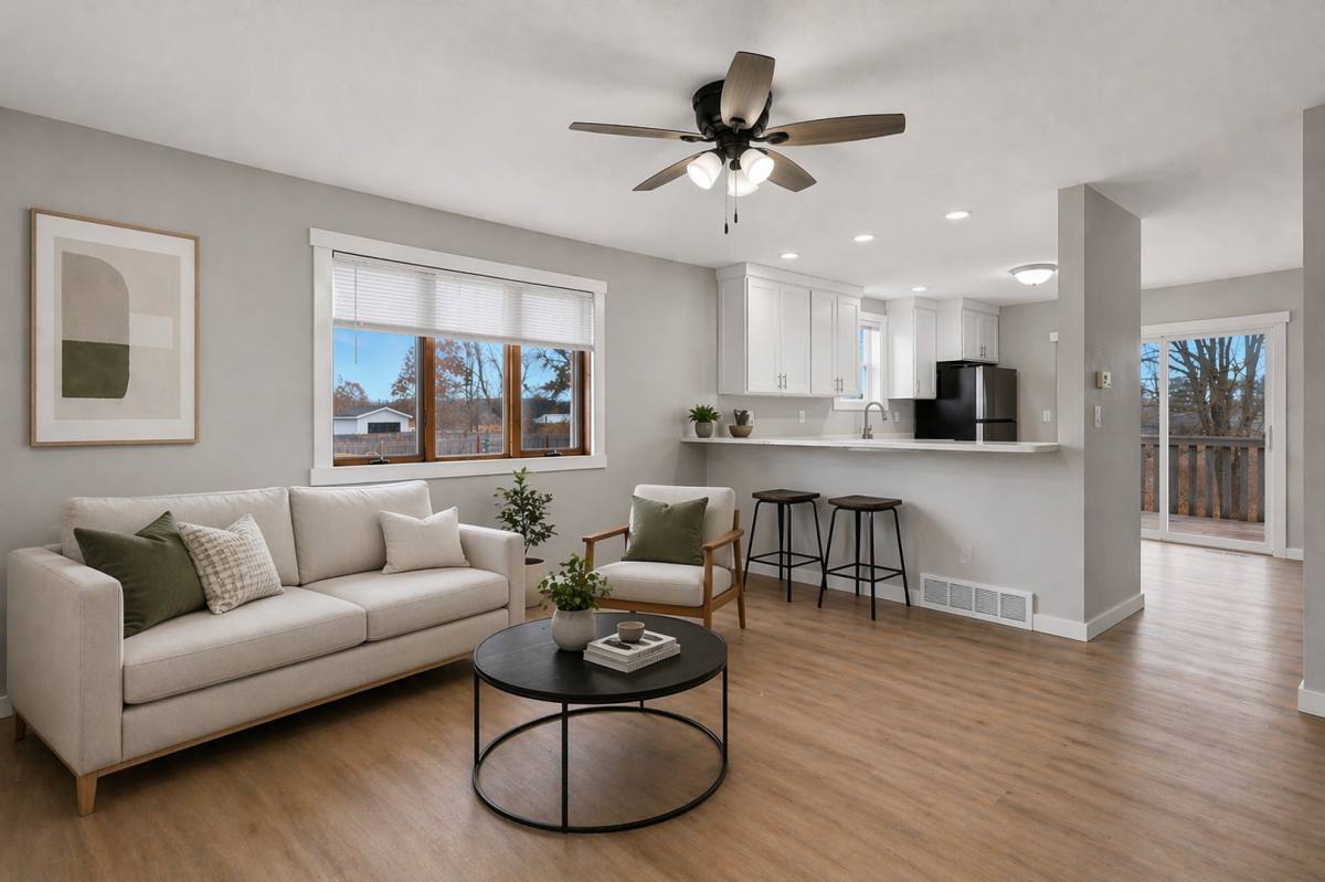 Apartment for rent at 705-707 Cardinal Ave, Rockland, WI 54653